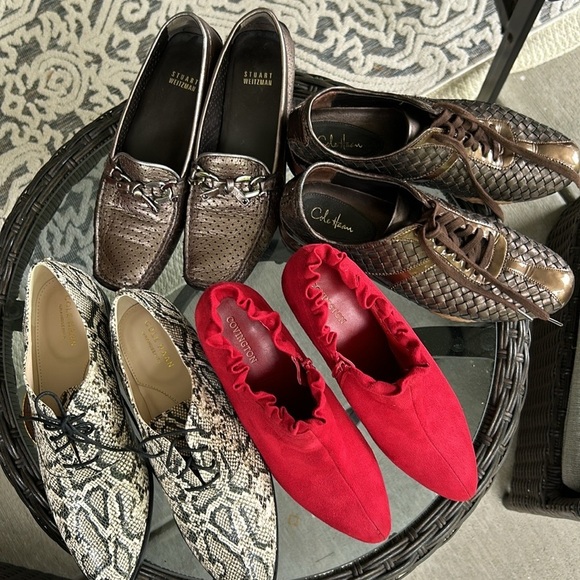 Covington red faux suede heeled booties size 7 M with ruffle at ankle side zip - Picture 14 of 14